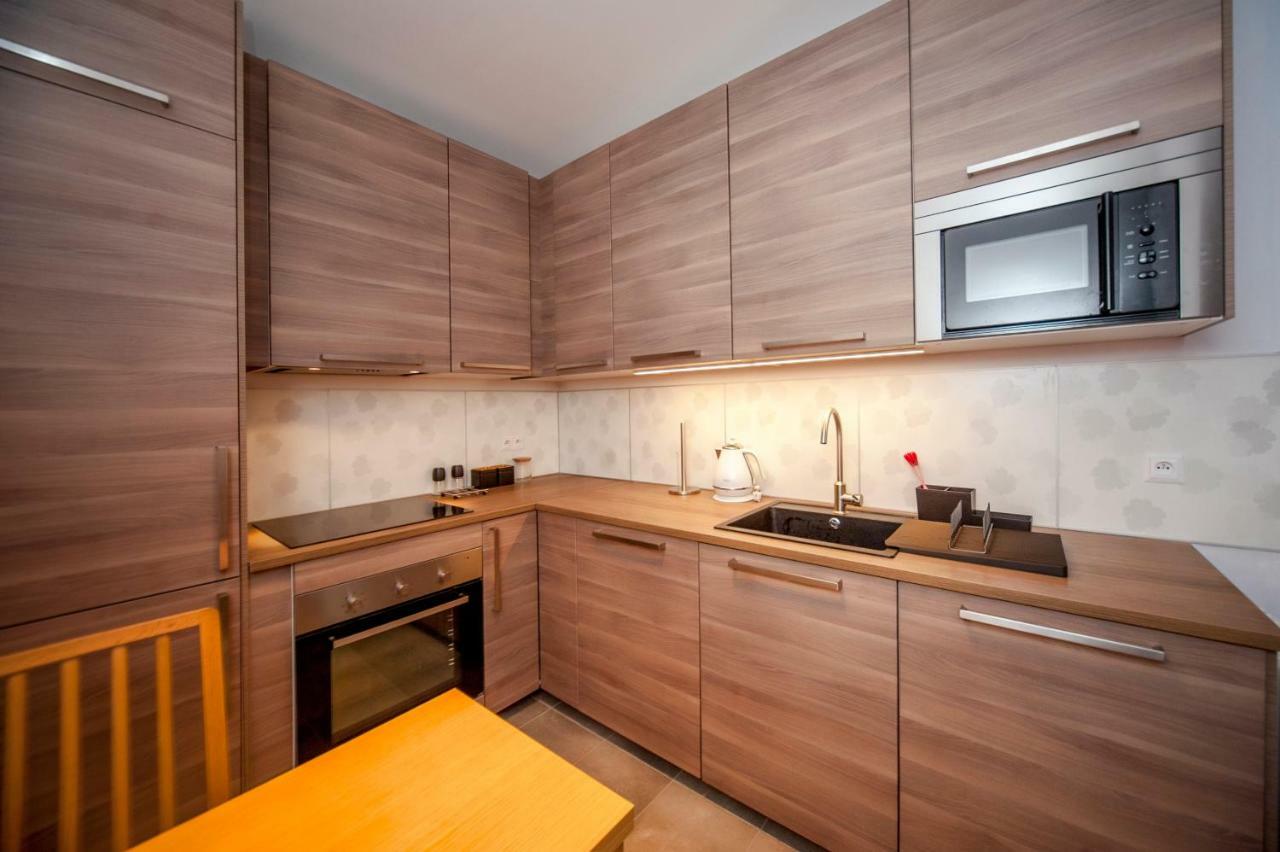 Very Berry - Maratonska 3 - Business Apartment, garden, check in 24h Posen Exterior foto